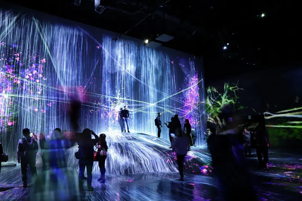 Does Instagram Stress You Out? Experience-Art Collective teamLab Has Made a  Flowers-Only Alternative Designed to Delight